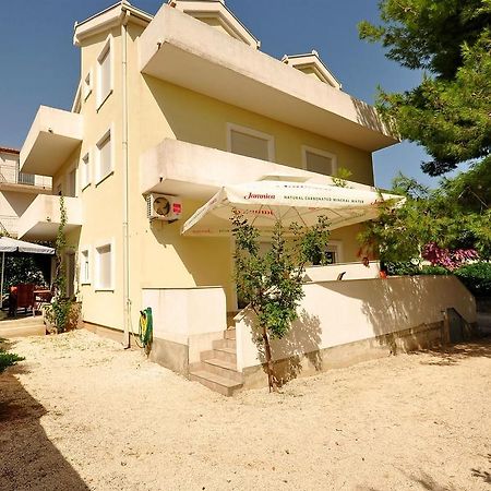 Apartments Blazenka Trogir Exterior foto